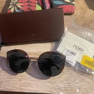 Brand new never worn brown fendi sunglasses with box and authentication card FENDI First Crystal FE4075US 30J Shiny Gold Brown Lens  main image 3